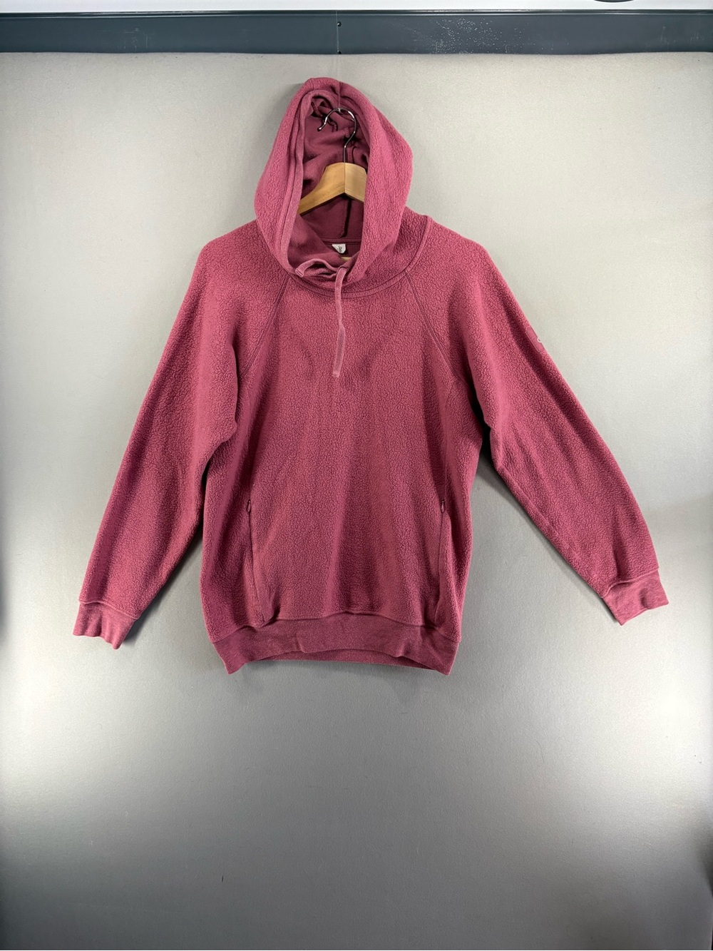 Alo Yoga Men Pullover Hoodie Sherpa Fleece Mauve Size Small